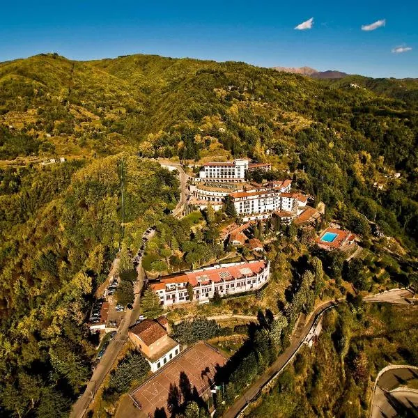 Renaissance Tuscany Il Ciocco Resort & Spa, hotel in Barga