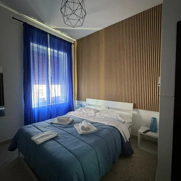 Rooms hub Portarotese, hotel in Salerno