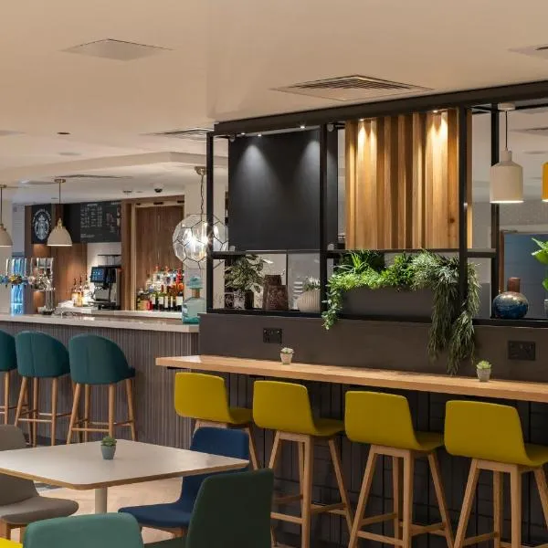 Holiday Inn Bristol Airport by IHG, ξενοδοχείο σε Redhill
