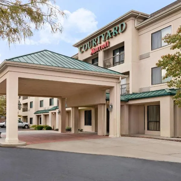 Courtyard by Marriott Topeka, hotel en Topeka