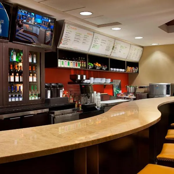 Courtyard by Marriott Toronto Airport, hotel v destinaci Toronto