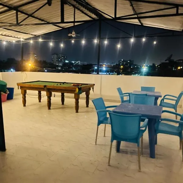 Luanda City Hostel, hotel em Luanda