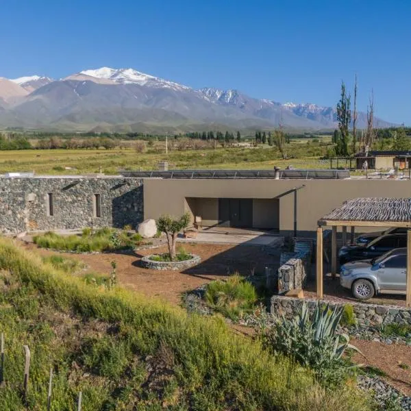 Rancho Adobe Eco Hotel, hotel in Tupungato