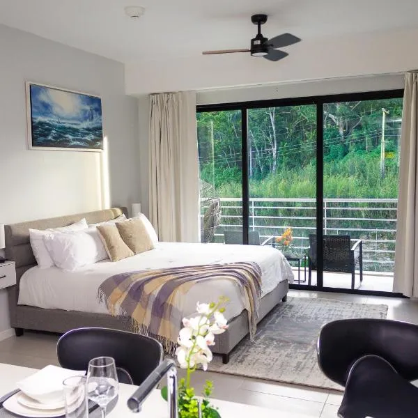 Premium Studio with Pool View, hotel v destinaci Mandeville