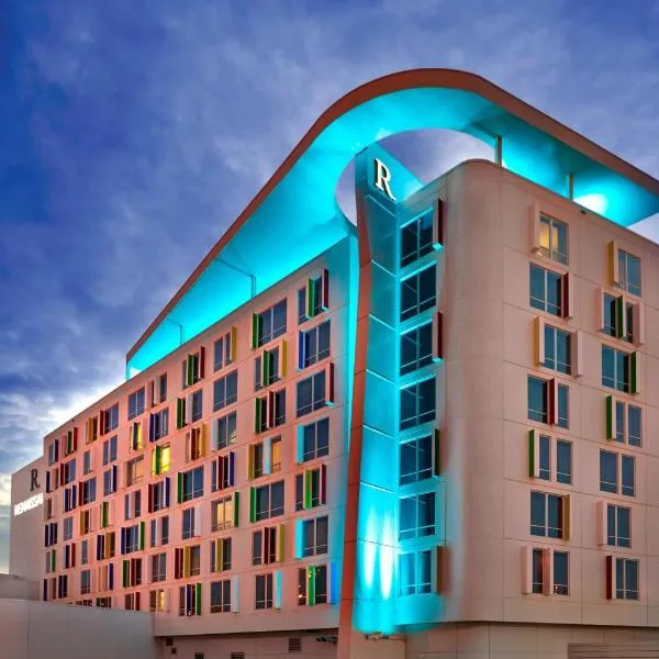 Renaissance Edmonton Airport Hotel, hôtel à Nisku