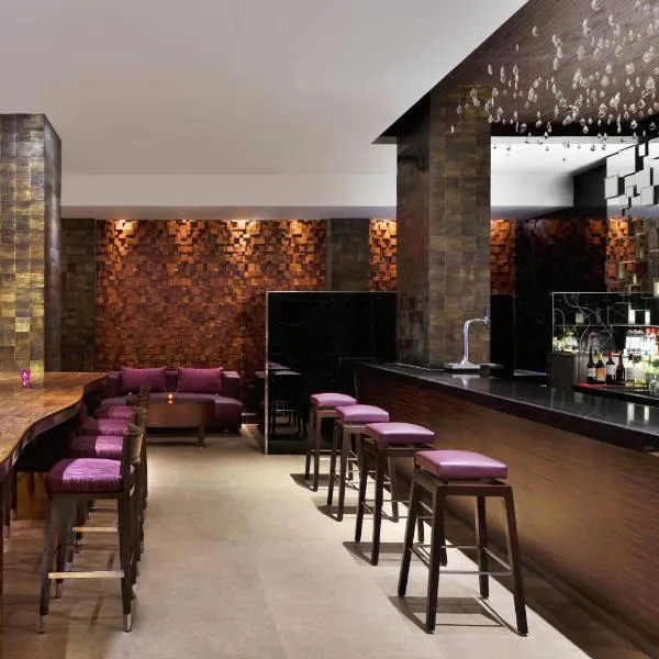 Courtyard by Marriott Chennai, hotel a Chennai