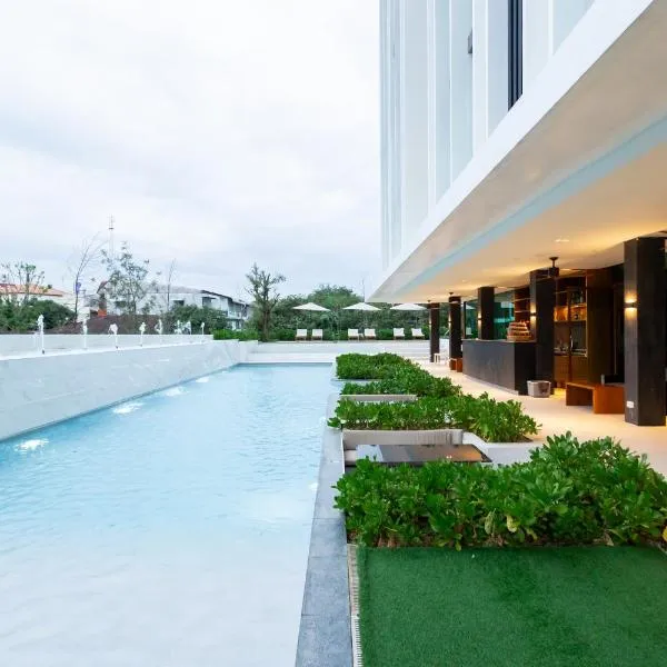 GOOD Nakhonsawan Hotel，位于北榄坡的酒店