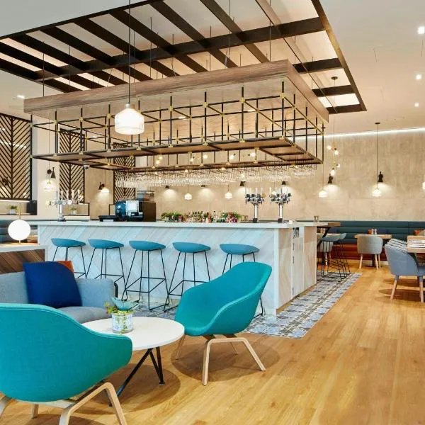 Courtyard by Marriott Luton Airport、ルートンのホテル