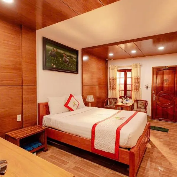 Khách sạn Dìn Ký Cổng Chào Bình Dương, hotel v destinaci Thuan An