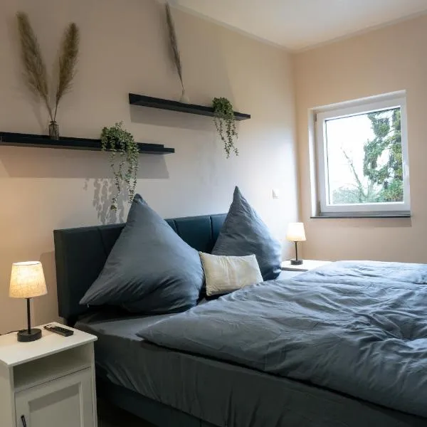 Ferienhaus Wesseling, hotel i Wesseling