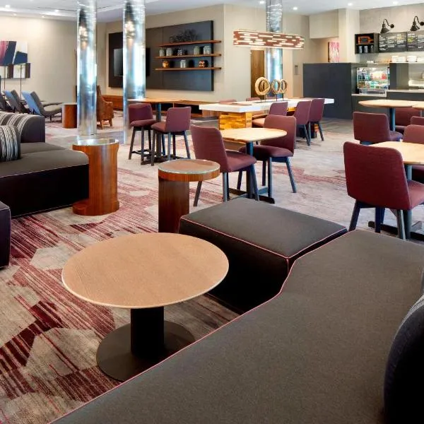 Courtyard by Marriott Houston Intercontinental Airport, hotel in Houston