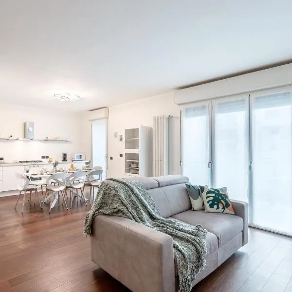 StayEasy SantaGiulia - M3 Metro - Center in 20 mins, hotel in Milan