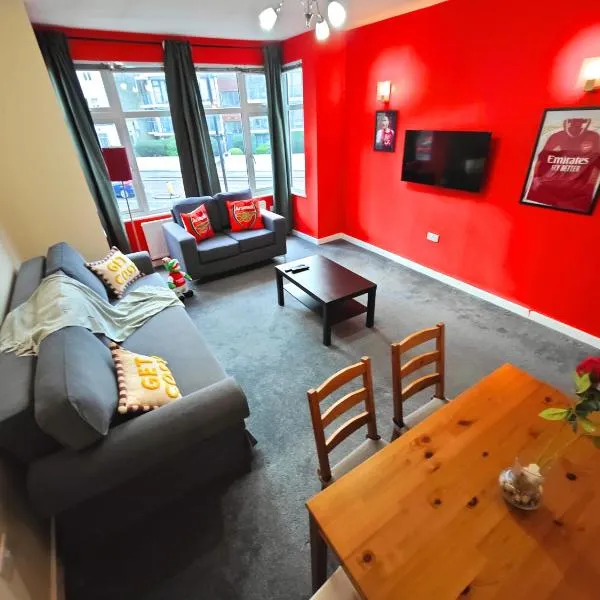 Bright and Spacious 2-Bedroom Flat Near Emirates Stadium, hotel in London