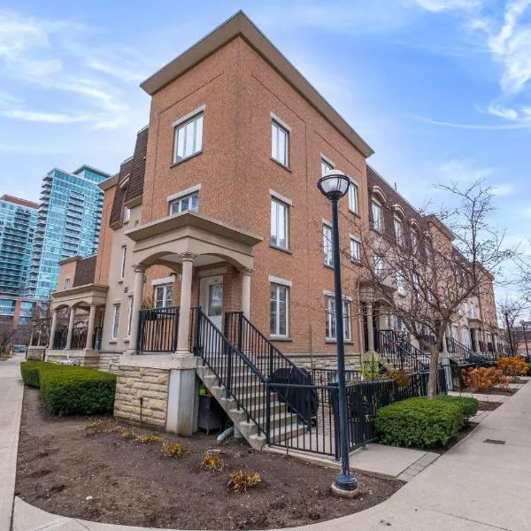 Liberty Village Townhouse, ξενοδοχείο στο Τορόντο