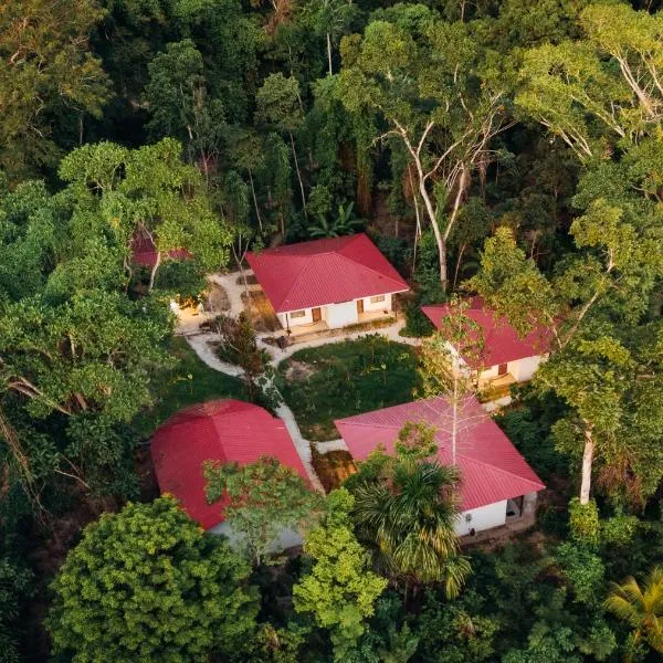 Taki Tambo Lodge、タラポトのホテル