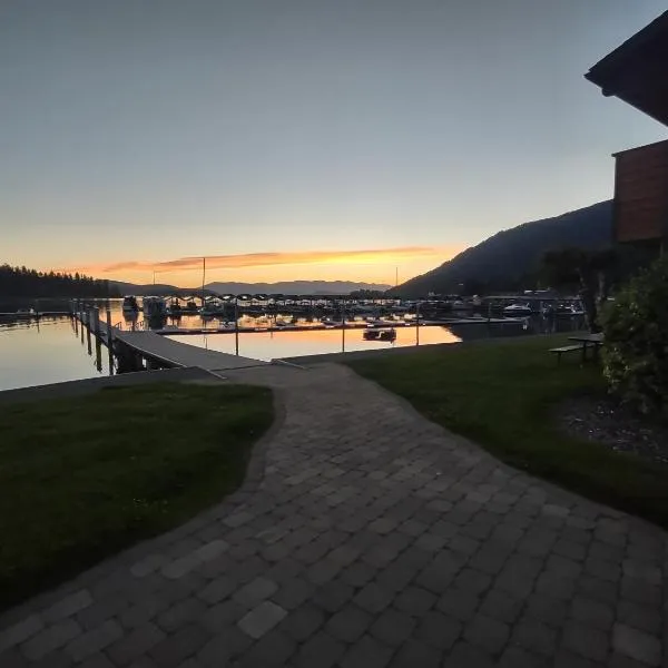 Pend Oreille Shores Resort, hotel a Hope