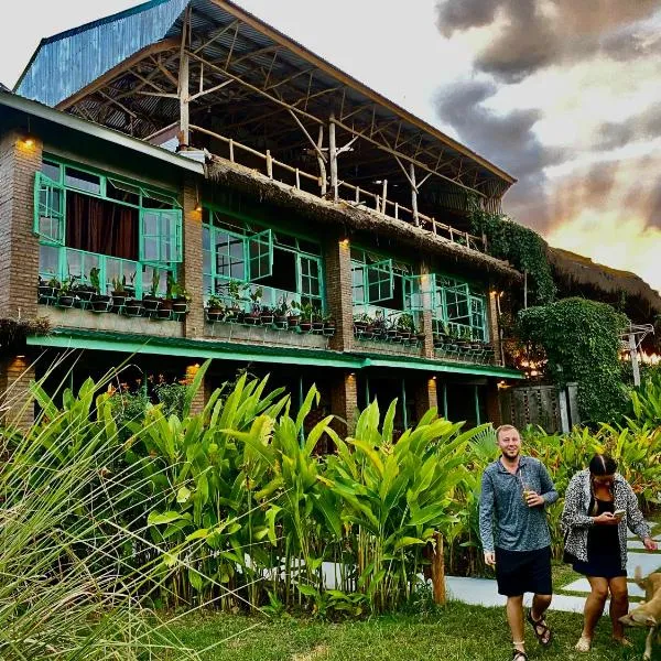 Mount Kilimanjaro 360 view Cottage, hotel in Uru