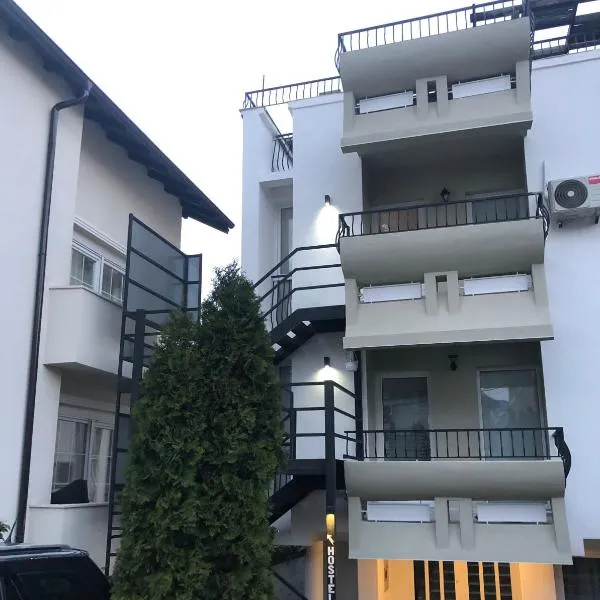 Sky Hostel, hotel en Peje