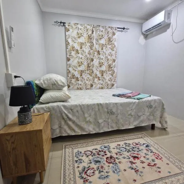 Tropical Almond Haven, hotel di Suva