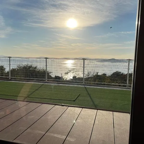 沖美の宿 一棟貸切り, hotel v destinaci Nishi-nōmi-jima