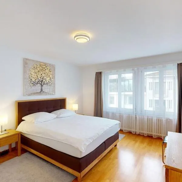 Executive 2 BR flat near to the lake - D10 – hotel w Zurychu