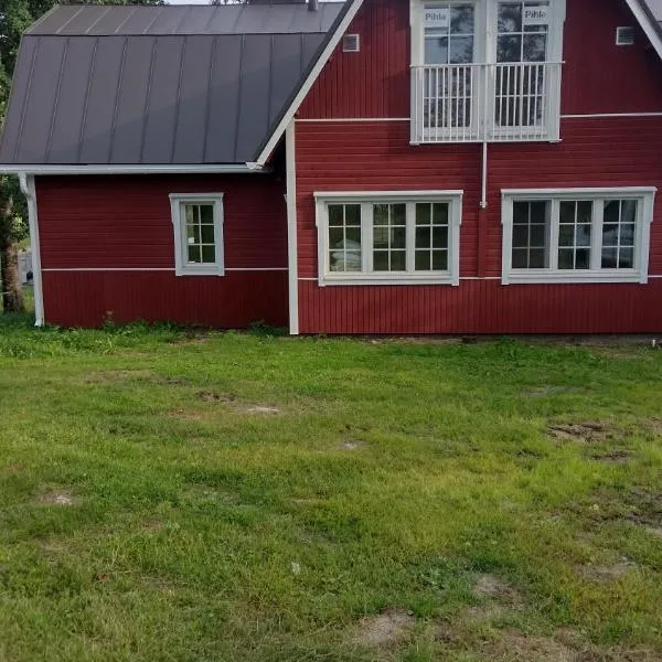 Mäkelän Lomatuvat Bed and Breakfast, hotelli kohteessa Hyytiälä