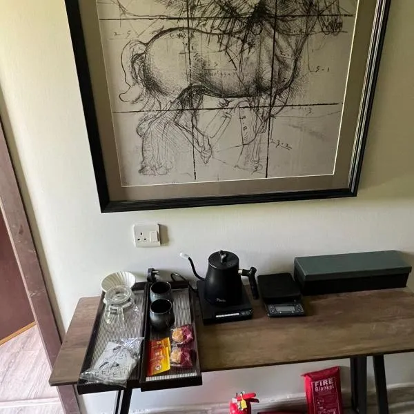 غرفة طابق علوي بدون مصعد بدون تلفاز, hôtel à Riyad