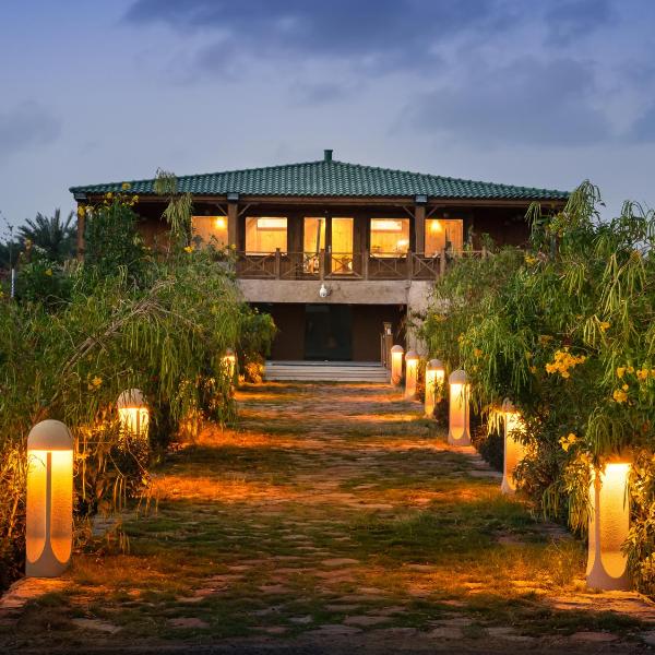 Al Rehbah Farm resort - منتجع مزرعة الرحبة, ‘Anqāʼ