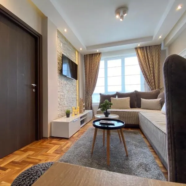 LaKop Apartman, ξενοδοχείο στο Κοπαόνικ