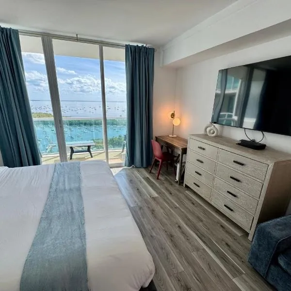 Balcony Ocean View ! WiFi - Pool - Gym - Parking, hotel in Miami