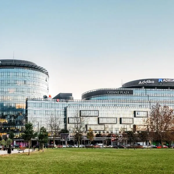 Crowne Plaza Podgorica by IHG, hotel in Podgorica