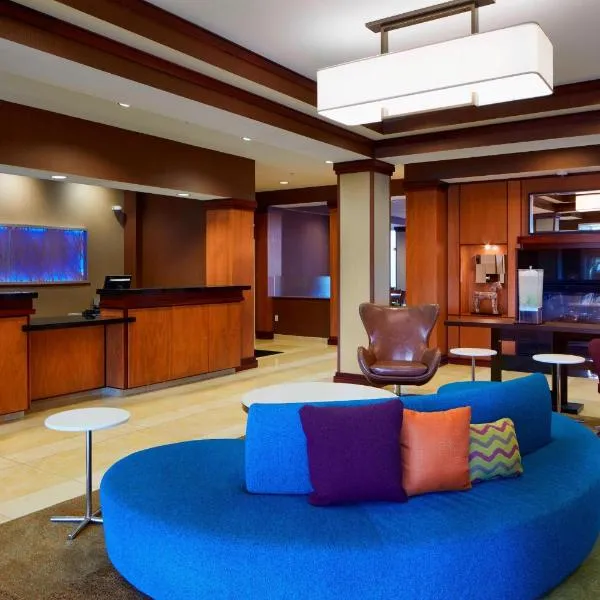 Fairfield Inn and Suites Columbus Polaris, hotel v destinaci Columbus