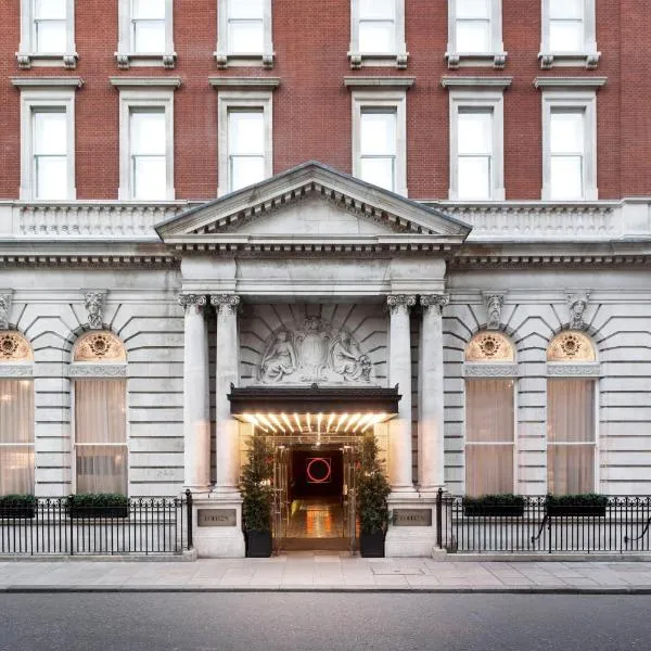 The London EDITION, hotel in London