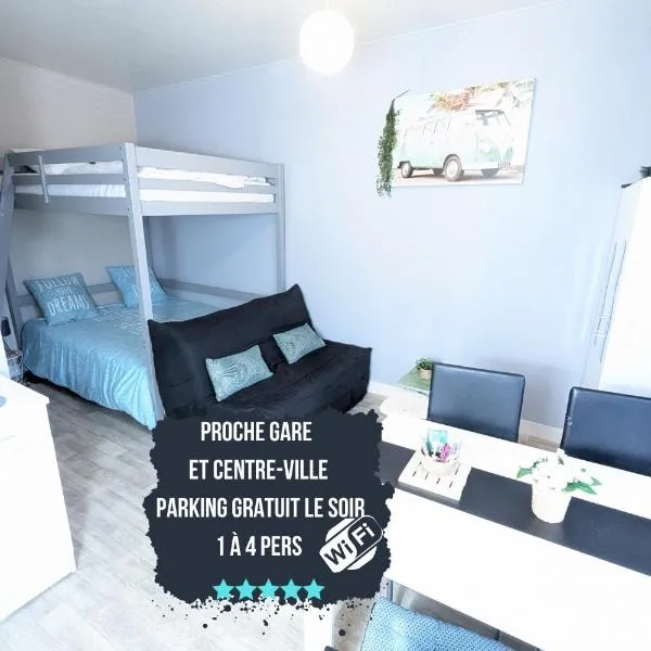 Grands Studios Maillochon accès Gare de Poitiers et Centre ville à Pieds, hotel in Poitiers
