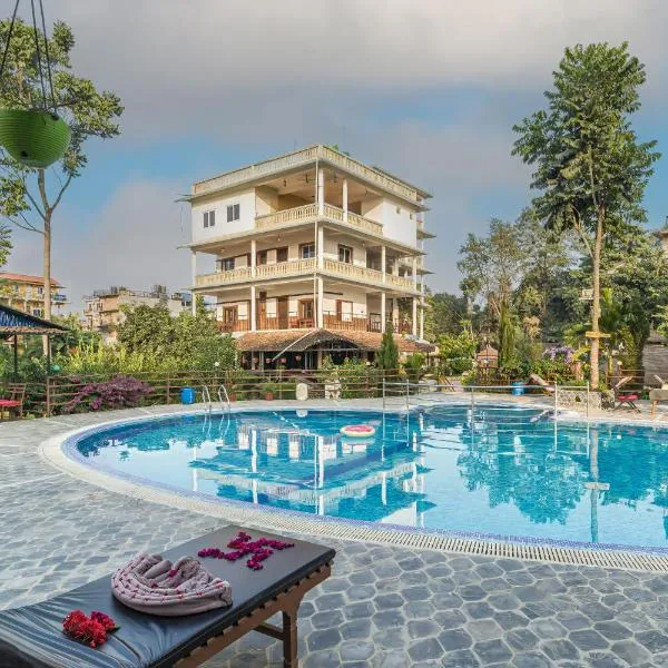 Hotel Riverside with Swimming pool, hotel a Sauraha