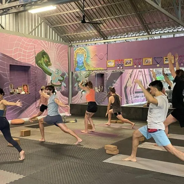 Ground Zero Martial Arts and Yoga、Phumĭ Réach Bornのホテル