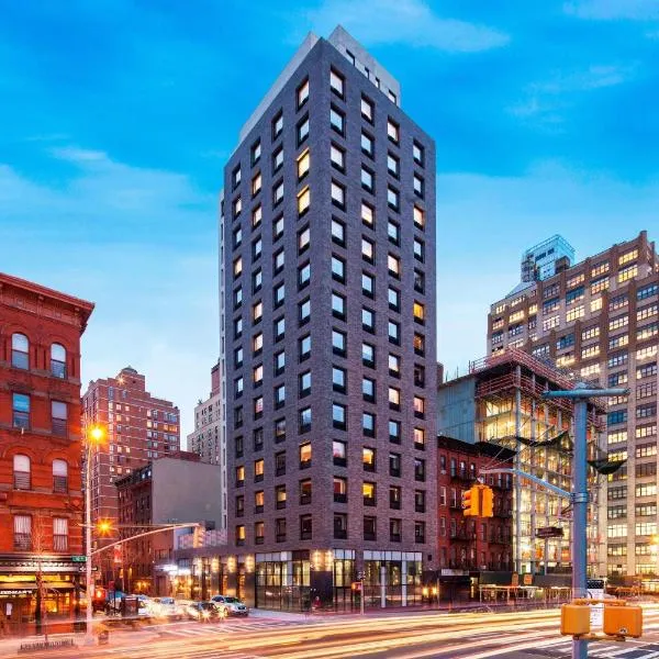 フォーポインツ バイ シェラトン マンハッタン ミッドタウン ウエスト（Four Points by Sheraton Manhattan Midtown West）、ニューヨークのホテル