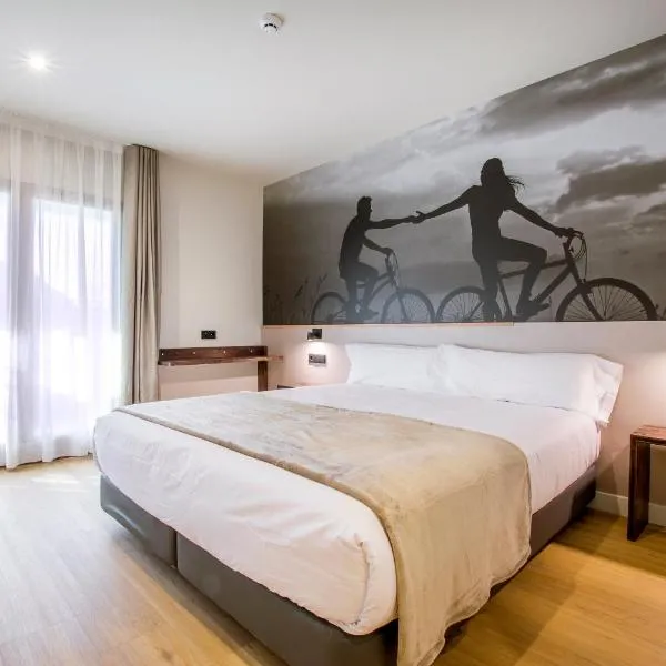 Hotel Llivia, hotel em Llivia