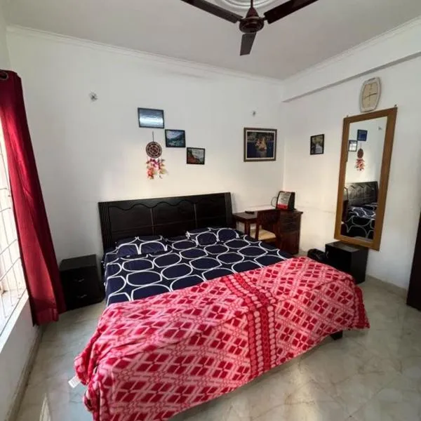 Ekaant Homestay, hotel in Bhowāli