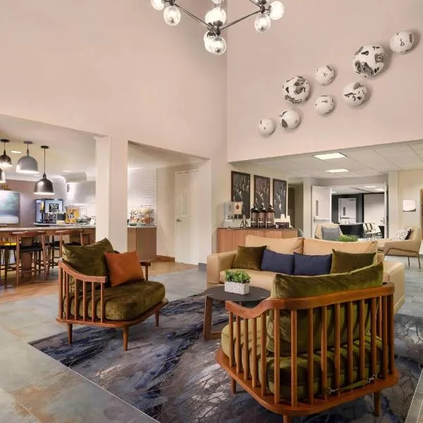 Fairfield Inn and Suites by Marriott Napa American Canyon, hotel v destinaci Napa