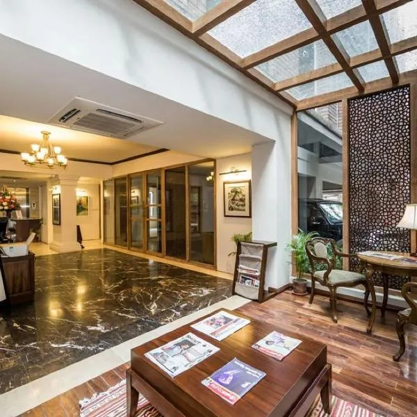 The Midori by Lakeshore, Gulshan , Dhaka, hotel in Dhaka