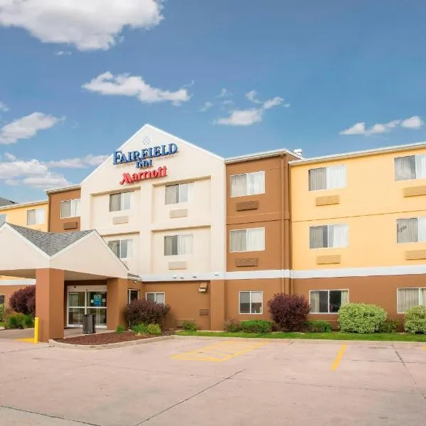 Fairfield Inn & Suites Greeley、グリーリーのホテル
