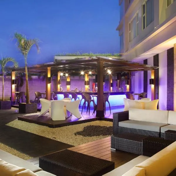 Four Points by Sheraton Manado, hotel v destinaci Manado