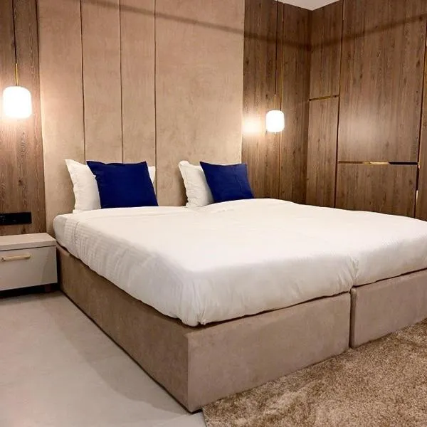 Луксозни делукс стаи Мечката, hotel v destinaci Botevgrad