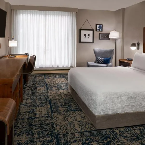 Four Points by Sheraton Hotel & Conference Centre Gatineau-Ottawa, hotel in Gatineau