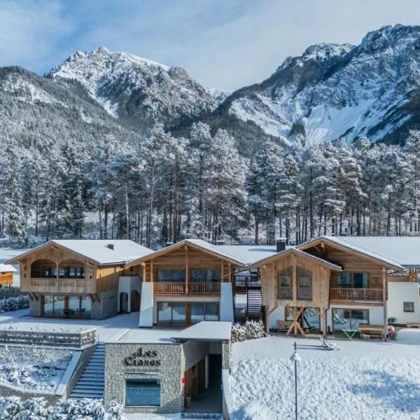 Les Ciases Chalets Dolomites, Hotel in St. Vigil