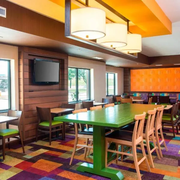 Fairfield Inn & Suites Victoria, hotel a Victoria