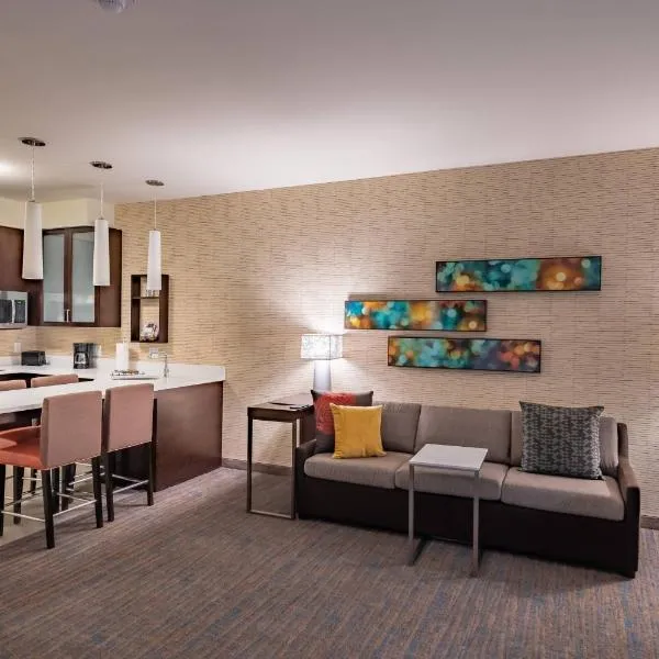 Residence Inn by Marriott Dallas at The Canyon, Hotel in Dallas