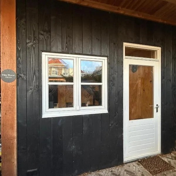 Tiny House Thuus, hotel en Sint Annaland