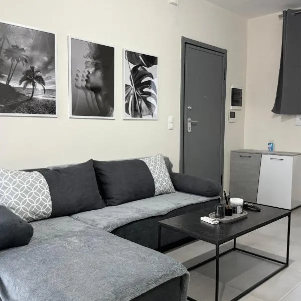Luffy's House, hotel in Alexandroupoli
